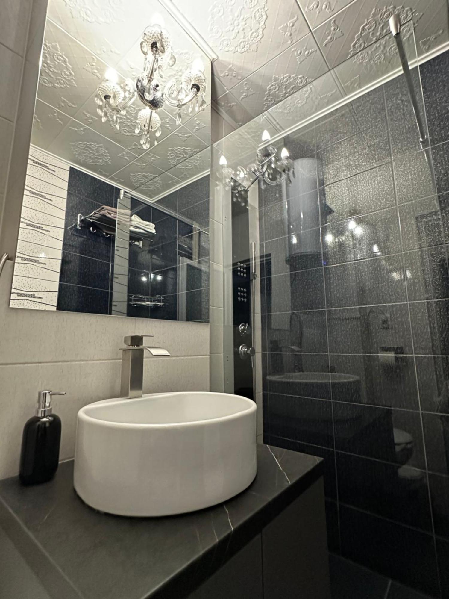 Etoile Studio Brasov Luaran gambar