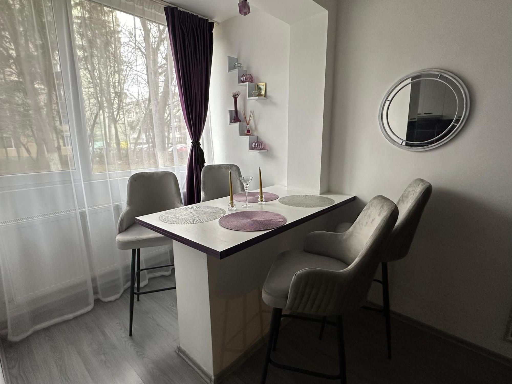 Etoile Studio Brasov Luaran gambar