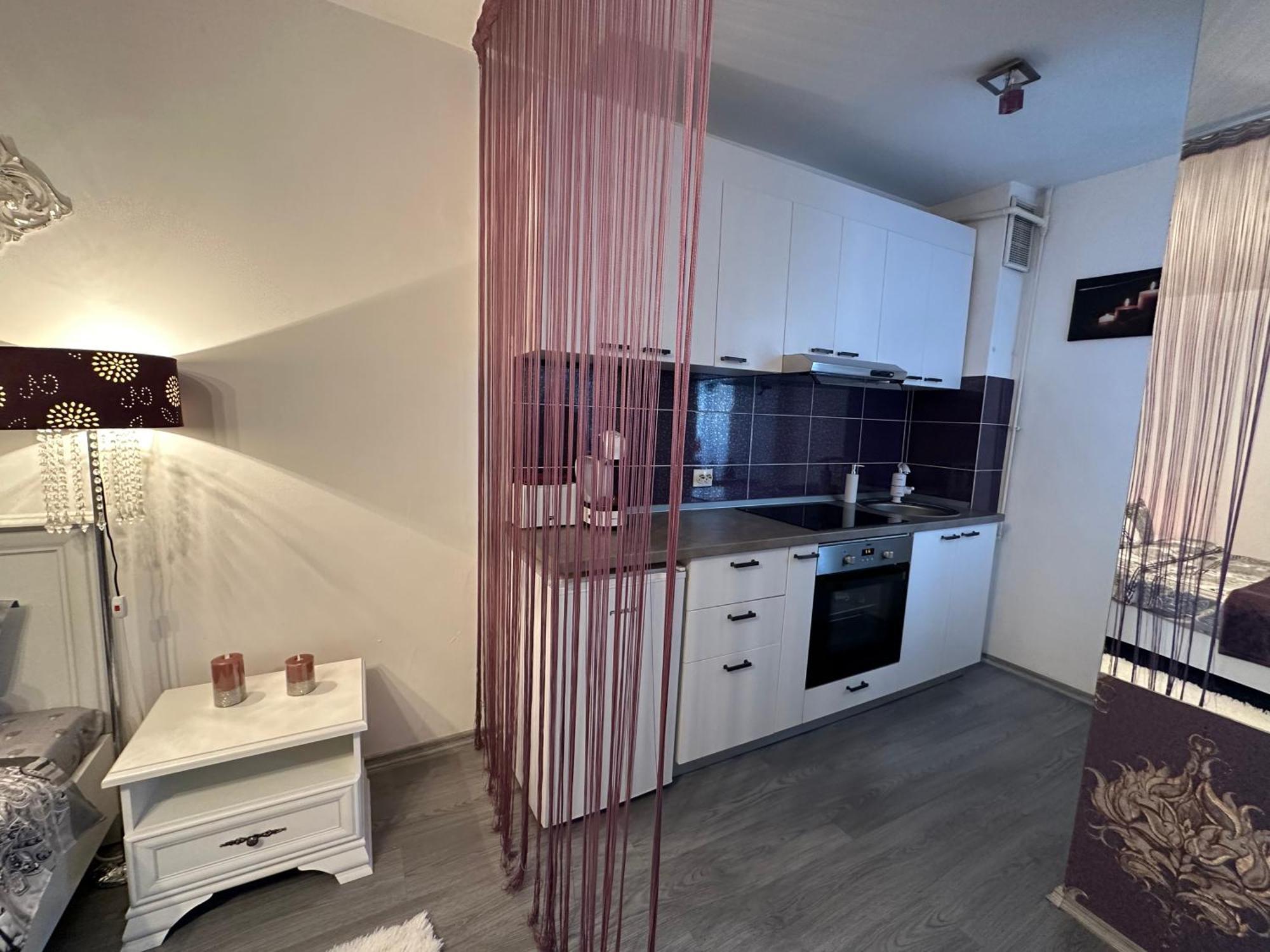 Etoile Studio Brasov Luaran gambar
